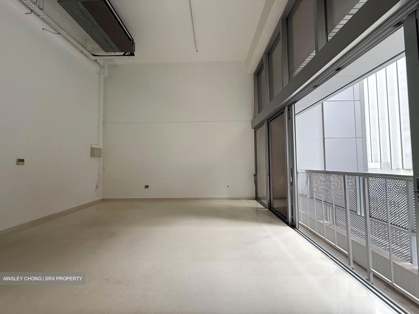 Eon Shenton (D2), Office #604759401